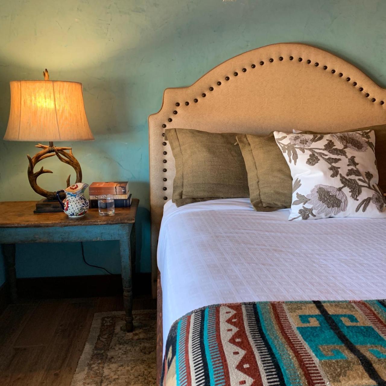 Gage Hotel Marathon Bagian luar foto